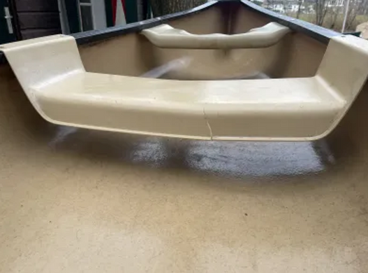 Old Town Snap-In Center Canoe Seat -  накладне центральне пластикове сидіння для каное